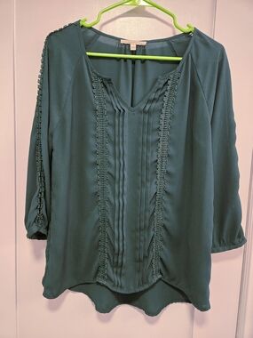 41 Hawthorn Teal Pintuck Trim V-Neck Blouse